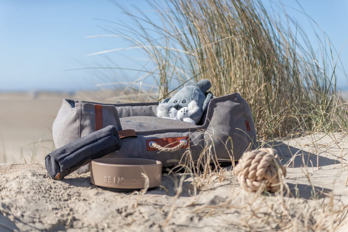 BE NORDIC Futterdummy