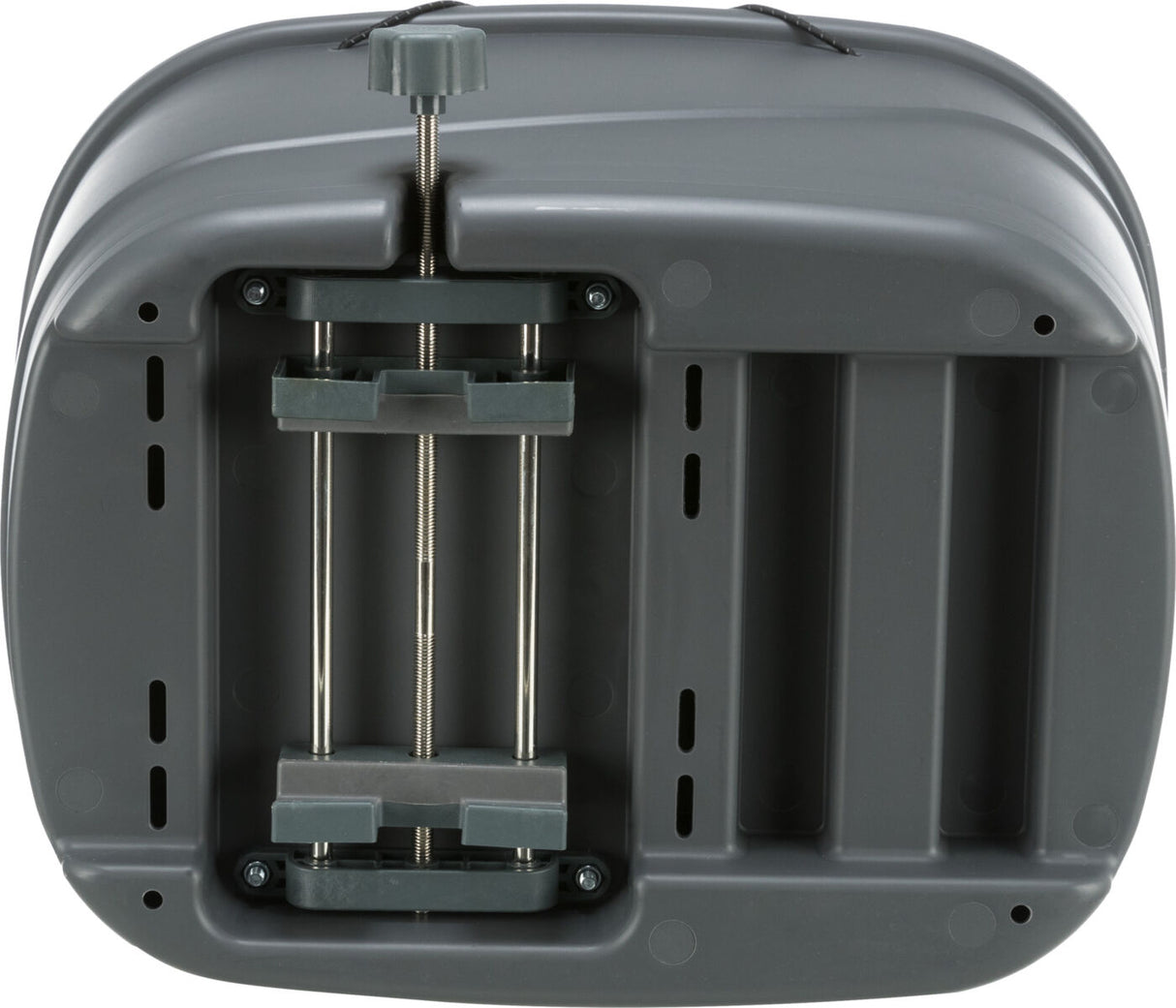 Graues Gehäuse mit sichtbaren Metallschrauben und Plastikhalterungen, vermutlich Bestandteil eines Geräts.