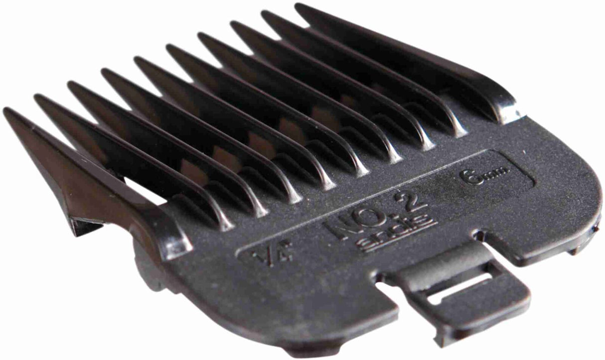 Schwarzer Kunststoffaufsatz für Haarschneider mit braunen Zähnen, Aufschrift „NO.2 6mm“ darunter.