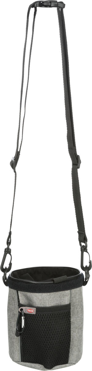 Graue Umhängetasche mit schwarzem Netzfach und verstellbarem Schultergurt, Vorderseite mit Reißverschluss.