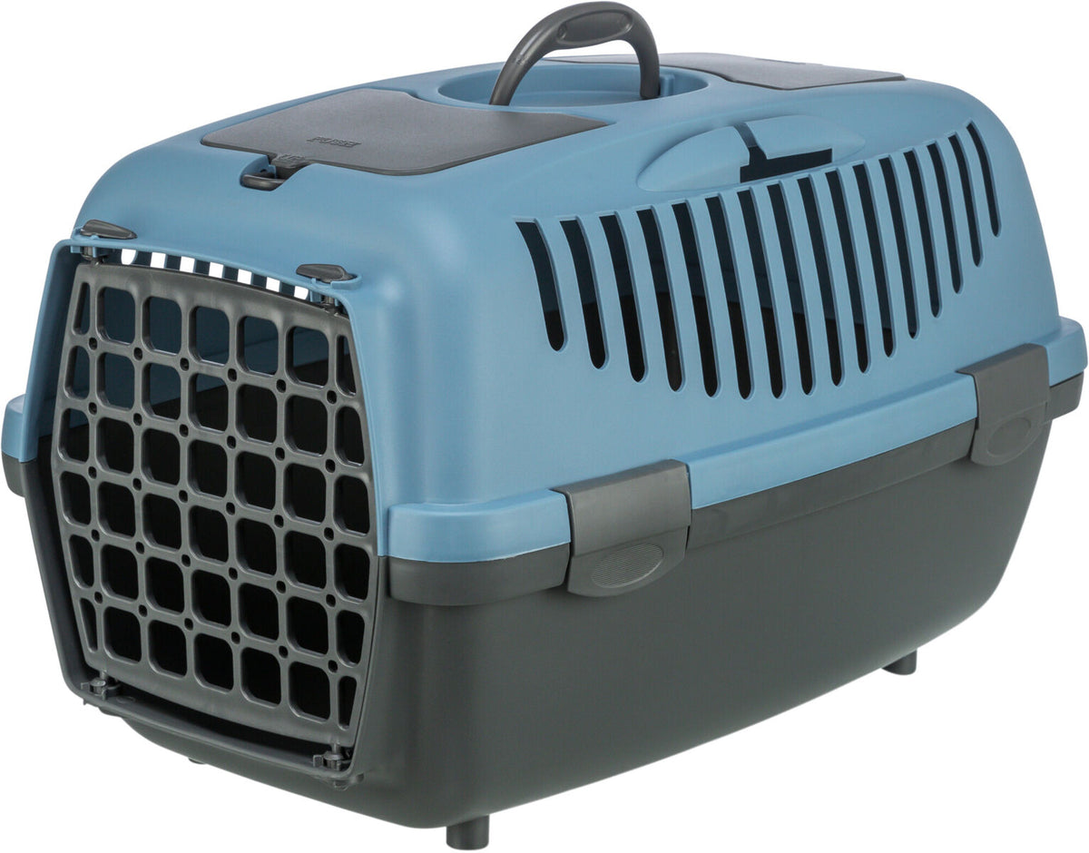 Blau-graue Transportbox mit Lüftungsschlitzen und schwarzem Gitter, Tragegriff oben, rechteckige Form.
