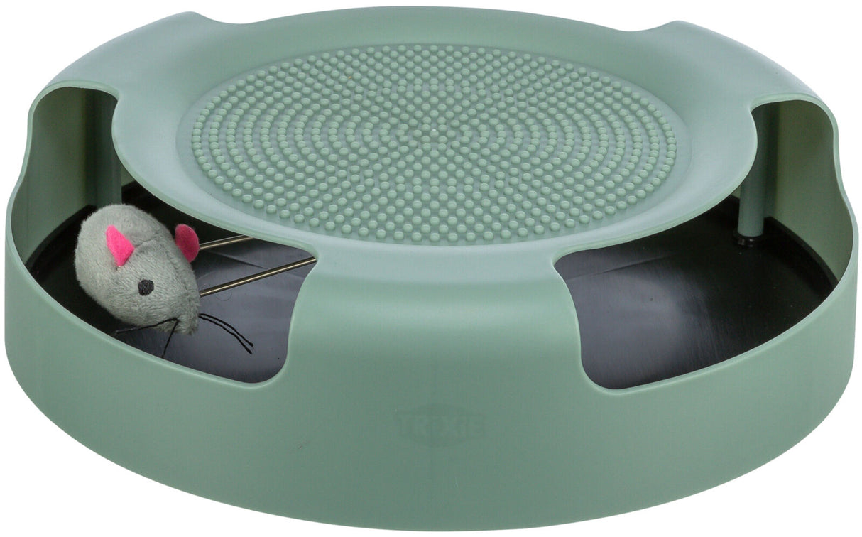 Rundes, grünes Katzenspielzeug mit genoppter Oberfläche und einer grauen Stoffmaus im Inneren.