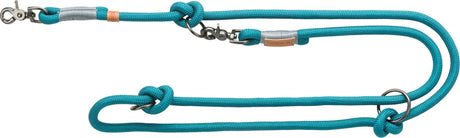 Türkise Hundeleine mit Knoten und Metallringen, silberne Karabinerhaken an beiden Enden.