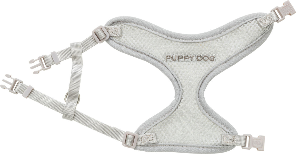 Graues Hundegeschirr mit verstellbaren Riemen, Kunststoffschnallen und der Aufschrift "PUPPY DOG" auf der Vorderseite.