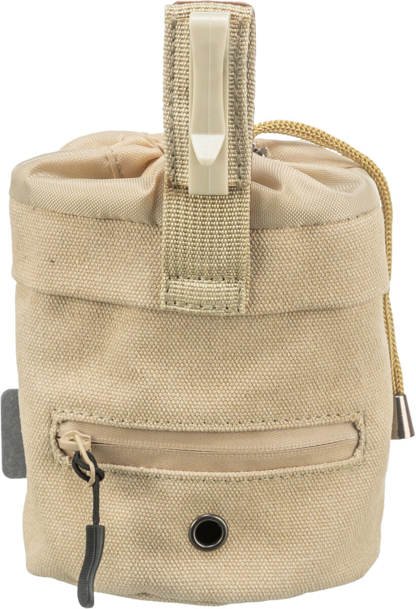 Beigefarbene Tasche mit Reißverschluss, Kordelzug und Kunststoffclip, sowie einer kleinen Schlaufe.