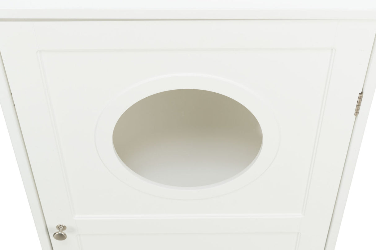 Weiße, rechteckige Schranktür mit rundem, mittigem Ausschnitt und Metallknopf an der linken unteren Ecke.