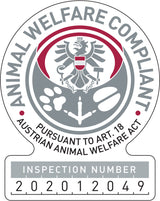 Siegel mit Adler, Pfotenabdrücken und Anker; Text: "Animal Welfare Compliant" und "Inspection Number 202012049".