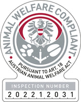 Tierwohl-Zertifikat mit österreichischem Adler, Zahlenreihe 202212031, graue und rote Farbtöne.