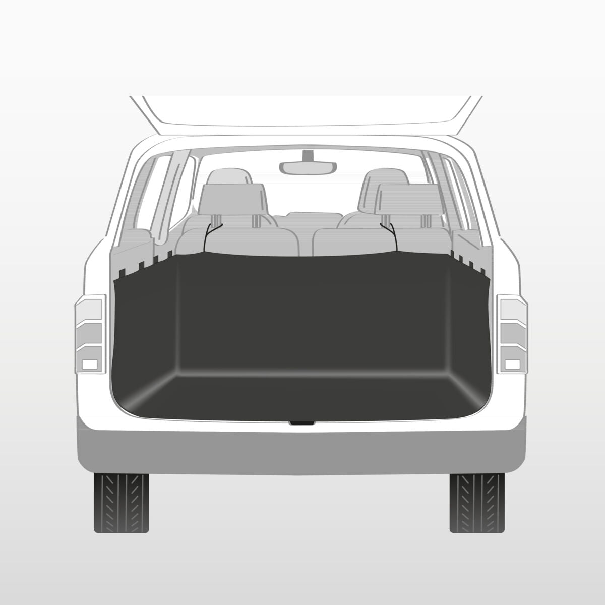 Bild eines offenen Kofferraums eines Autos, innen mit einer dunklen Schutzmatte ausgekleidet.