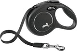 Schwarze Rollleine mit schwarzem Band und verchromtem Haken, Griffteil mit geschwungenem Hundesymbol.