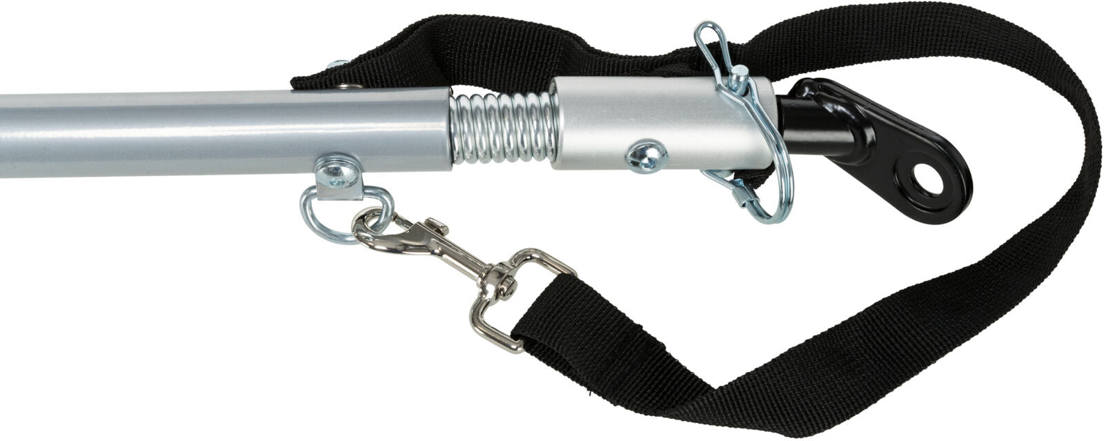 Metallstange mit Feder und Haken, schwarz und silber, befestigt an einem schwarzen Riemen.