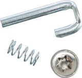 Silberner Metallhaken, Spiralfeder und sternförmige Schraube auf weißem Hintergrund.