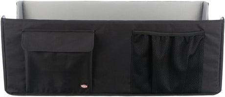 Schwarzer Aufbewahrungsorganizer mit einer Klappentasche links und einer Netzstofftasche rechts.