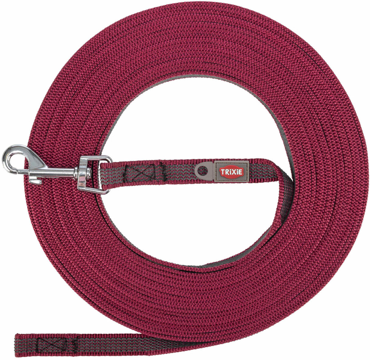 Lange, rote Hundeleine mit silbernem Karabiner und "TRIXIE"-Logo auf grauem Etikett erkennbar.
