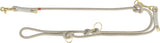 Beigefarbene Hundeleine mit Knoten und goldfarbenen Karabinern aus Metall.
