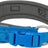 Blaues Hundehalsband mit grauem Innenfutter, Kunststoffverschluss und Metallring, mit "TRIXIE"-Logo.