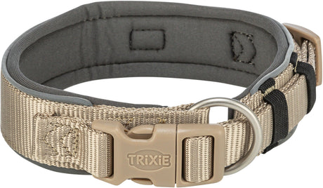 Beiges Hundehalsband mit schwarzem Futter, Metallschnalle und Klickverschluss, Aufschrift "TRIXIE".