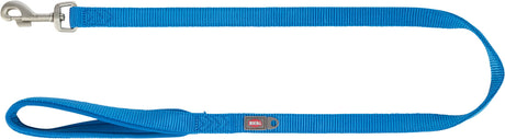 Blaue Hundeleine mit Karabinerhaken und weicher Schlaufe, Logo auf der Leine sichtbar.