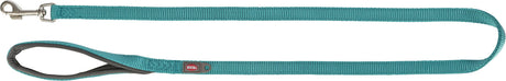Türkise Hundeleine mit Metallkarabiner und gepolsterter Handgriffschlaufe, leicht geriffelte Oberfläche.