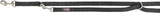 Schwarzes, verstellbares Hundehalsband mit Metallverschlüssen und einem Trixie-Logo auf dem Band.