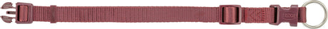 Rotes verstellbares Band mit Klickverschluss und Metallring, ideal für Halsbänder oder Tierequipment.