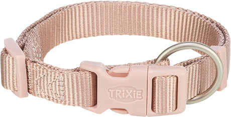 Hellrosa Hundehalsband aus Textilgewebe mit Klickverschluss und silbernem D-Ring; Trixie-Logo sichtbar.