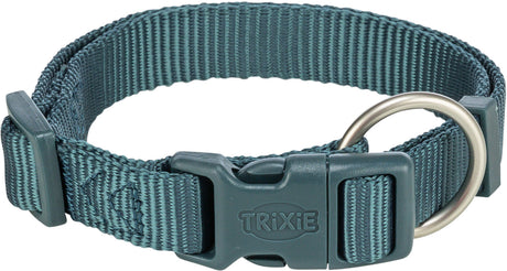 Hundehalsband aus blauem Nylon mit Kunststoffverschluss und Metallring, Markenname "Trixie" sichtbar.