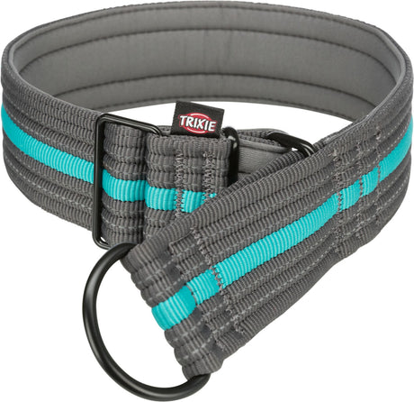 Graues Hundehalsband mit blauem Streifen und schwarzem Metallring, Label mit der Aufschrift "TRIXIE".