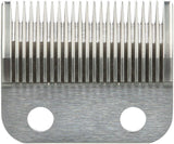 Metallscherkopf mit feinen Zähnen und zwei Schraubenlöchern, silberne Farbe, rechteckige Form.