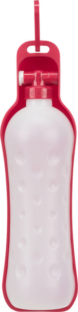 Weiße Flasche mit roten Elementen und Griff, strukturiert mit runden Erhebungen, vor neutralem Hintergrund.