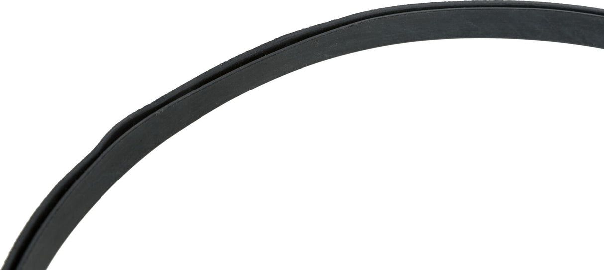 Ein schwarzer, gebogener Streifen aus festem Material vor weißem Hintergrund.