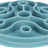Rundes, blaues Labyrinth-Design mit erhöhten Kanten und Wänden, flach auf einer Oberfläche liegend.