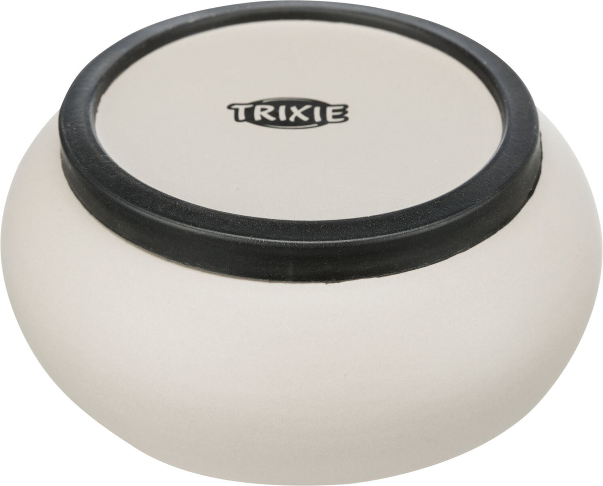 Beiger Napf mit schwarzem Rand und "TRIXIE"-Logo obenauf.