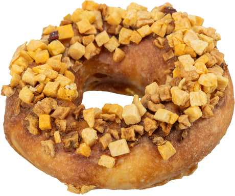 Ein Donut mit goldbraunem Teig, bedeckt mit kleinen Würfeln aus getrockneten Früchten, in Nahaufnahme.