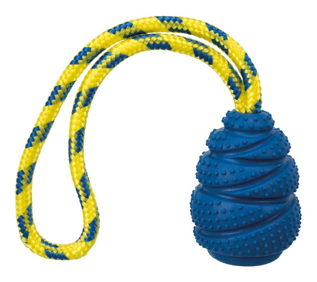 Blaues Spielzeug mit Noppen und gelb-blauem geflochtenem Seil befestigt.