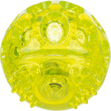 Gelber, transparent glänzender Ball mit Noppen und strukturierten Oberflächen, glatt und rund.
