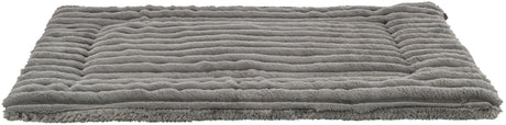 Graue, rechteckige, gestreifte Plüschmatte mit gleichmäßiger Struktur und flauschiger Oberfläche.