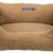 Braunes Tierbett mit gerippten Seiten und einem Label "home Edition Trixie" auf der Innenseite.