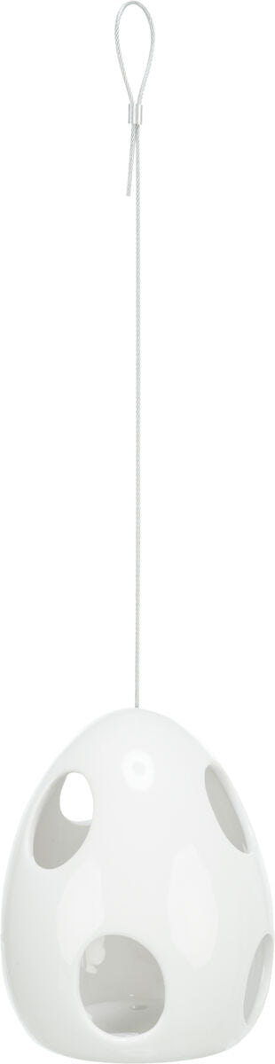 Weiße, hängende Kugel mit mehreren großen, runden Öffnungen und einem dünnen Seil mit Schlaufe an der Oberseite.