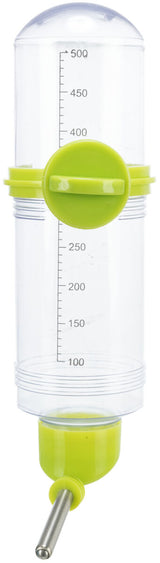 Transparenter Kunststoffbehälter mit grünen Elementen und Metallrohr, Volumenanzeige bis 500 ml.