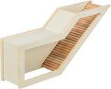 Holzrahmen mit diagonalen Holzstäben in beige und braun, geometrische Form, offene Rückwand.