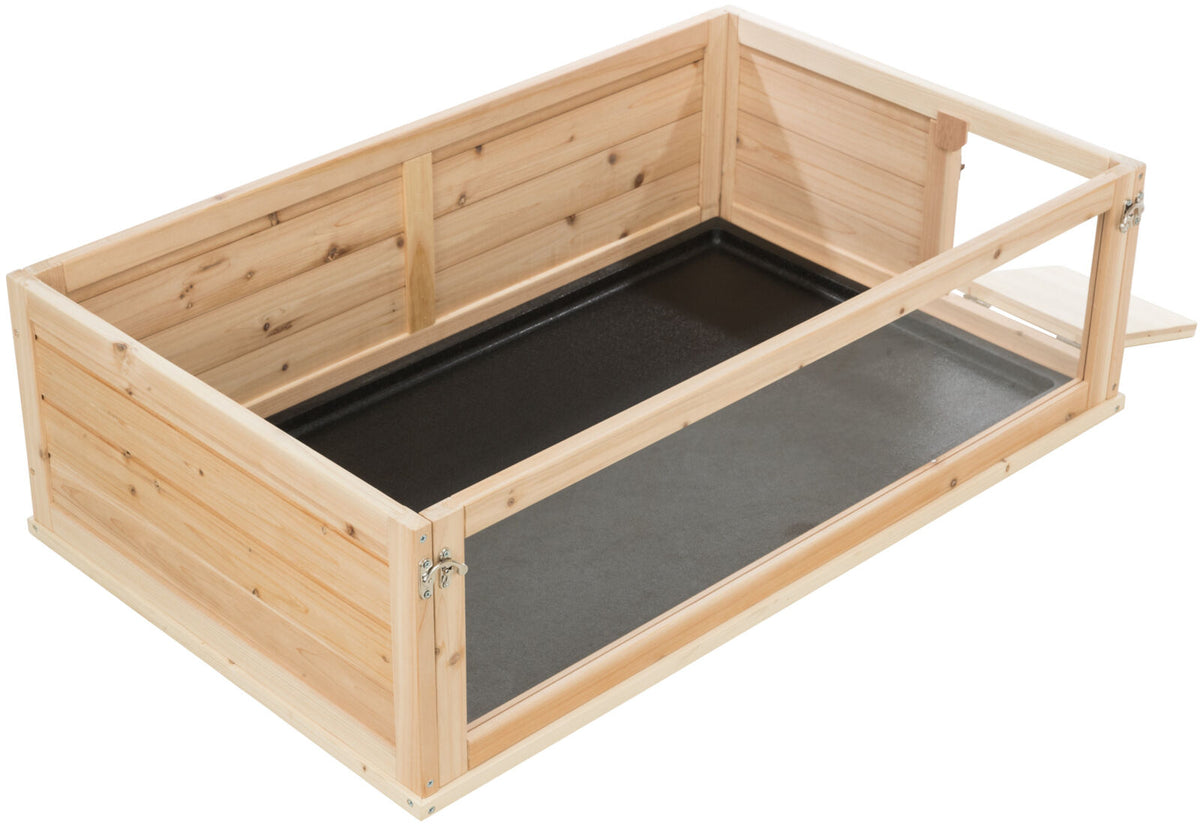 Rechteckige Holzkiste mit Holzrahmen, Gitterelementen und schwarzem Kunststoffboden.