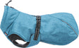 Blauer Hundemantel mit schwarzer Schnalle und Kordelzug, aus Textilmaterial mit melierter Struktur.