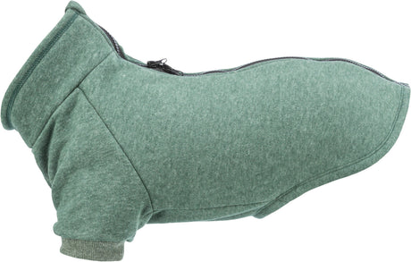 Grüner Hundemantel aus Stoff mit Reißverschluss oben, Ärmelbündchen und erhöhter Kragenpartie.