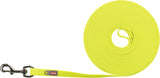 Leuchtend gelbe Hundeleine, aufgerollt mit Metallkarabiner und Logo "TRIXIE".