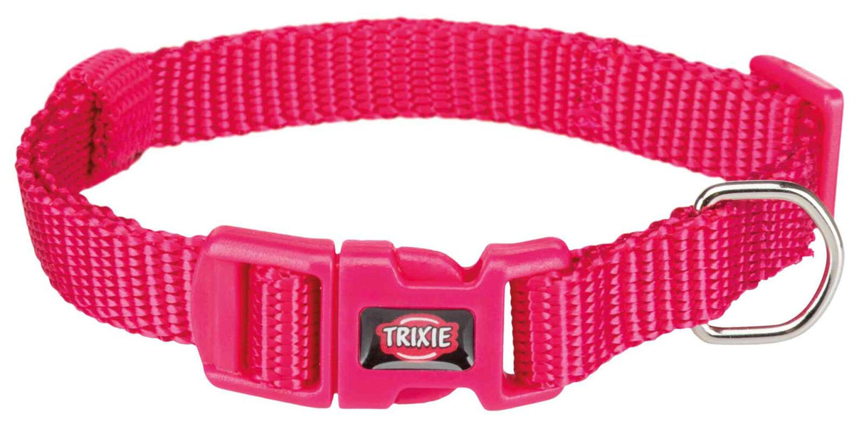 Rotes Hundehalsband mit Steckverschluss und verstellbarem Riemen, Logo "TRIXIE" sichtbar auf dem Verschluss.