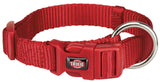Rotes Nylon-Hundehalsband mit Kunststoffschnalle und Metallring, Logo "TRIXIE" auf der Schnalle sichtbar.