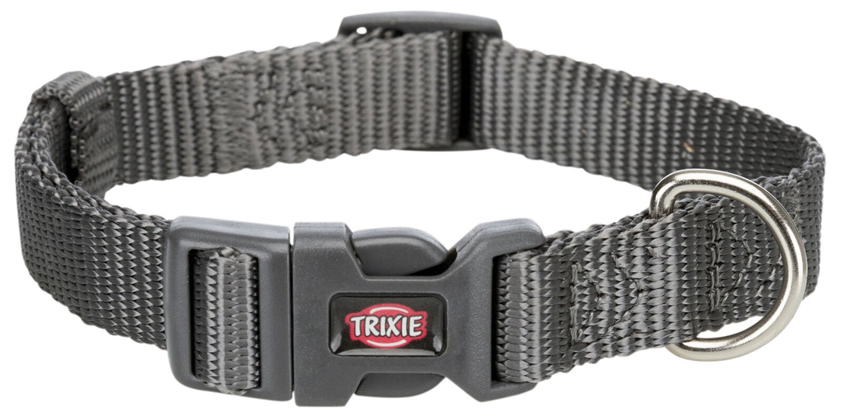 Graues Hundehalsband aus geflochtenem Material mit Kunststoffverschluss und Metallring, Logo "Trixie".