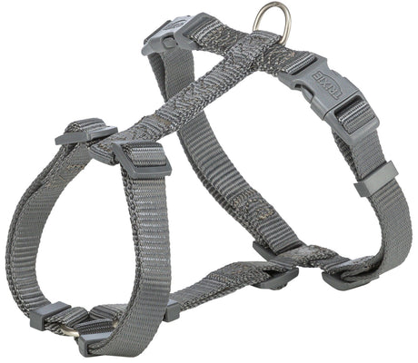 Graues verstellbares Hundegeschirr mit Kunststoffverschlüssen und einem Metallring, neutrale Beschaffenheit.