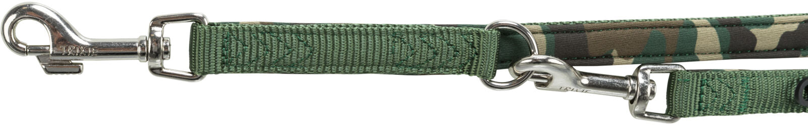 Grüne Hundeleine mit metallischem Karabinerhaken und camouflagemustertem Stoffeinsatz.